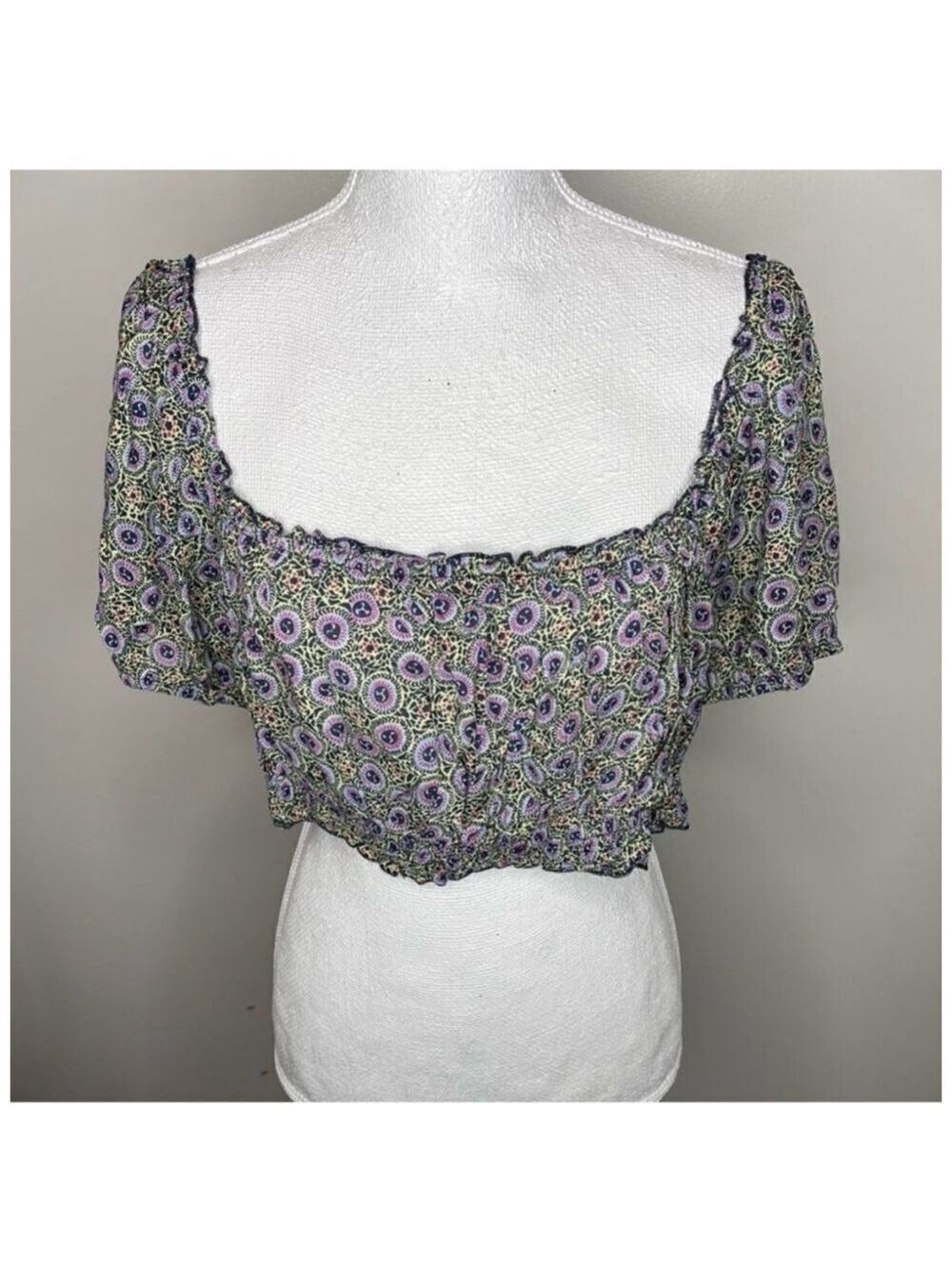 Anthropologie Abstract Ruffle Crop Top, Large, Multi Color - Picture 2 of 5